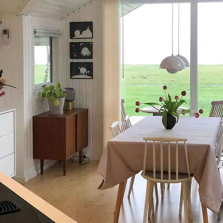 Semesterbostad Nordals With Panoramic Views Of Lillebaelt *